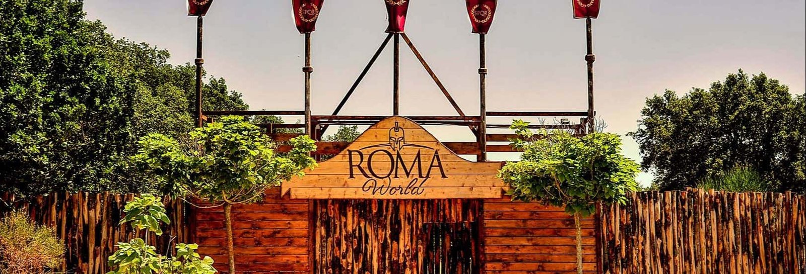 Entrada a Roma World