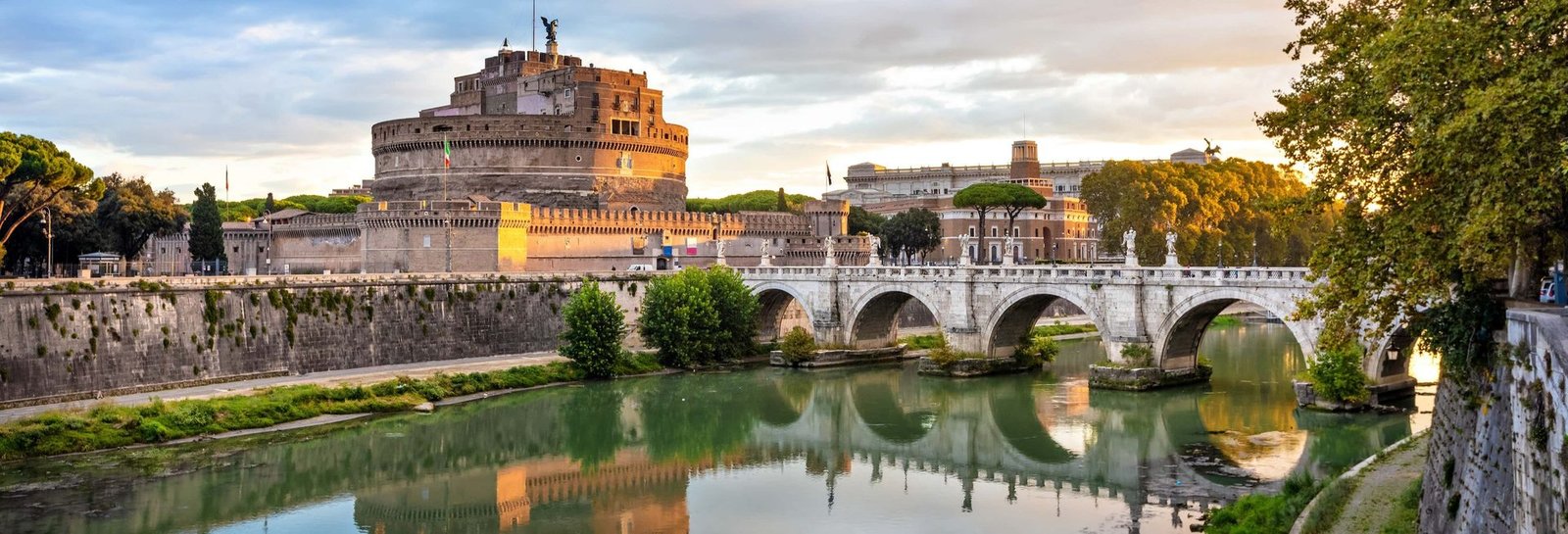 Tour por el Castillo de Sant'Angelo con entradas y subida a la terraza